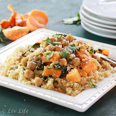 Thai Coconut Chickpeas on square white plate
