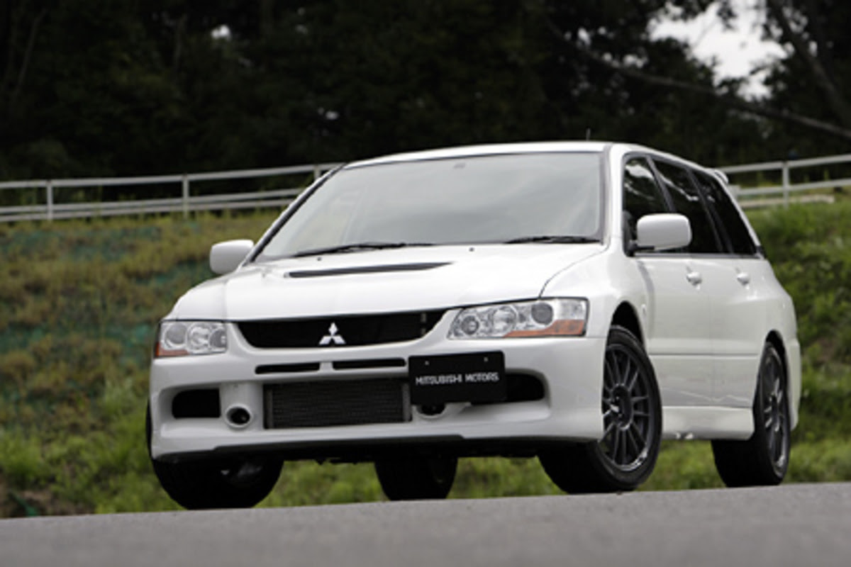 三菱ランサーエボリューションワゴンgt 4wd 6mt Gt A 4wd 5at 試乗記 名車の香り Webcg
