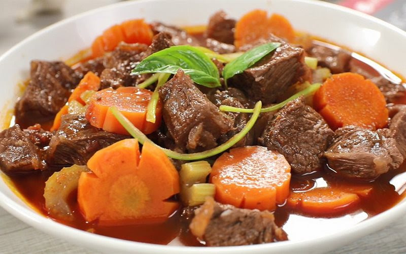 Resep Semur Daging Sapi Betawi Yang Nikmat dan Gurih