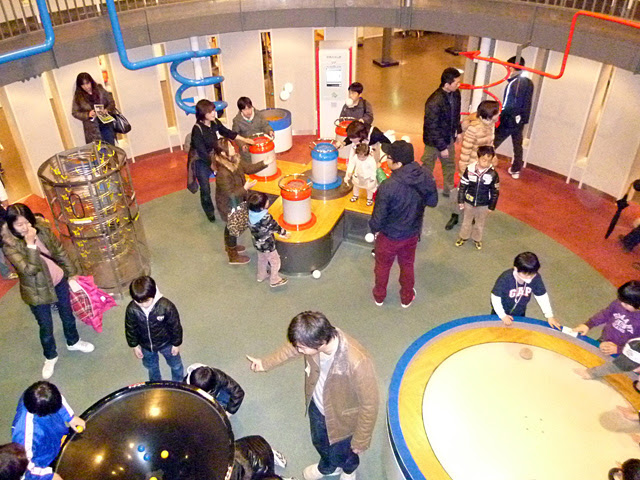静岡科学館る く る