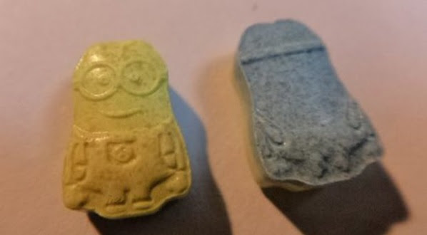 AWAS IBU BAPA!!! Dadah Ecstasy Jenis Ini Dah Tersebar Merata Tempat! TOLONG Ambil Perhatian Supaya Anak Anda Tidak Terjebak Menjadi Taik Dadah Ni!!!!