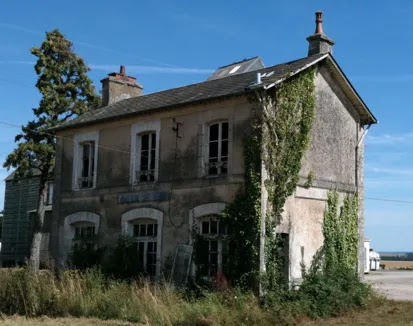 Abandoned Station, Prancis