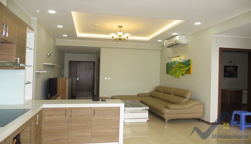 New Trang An Complex apartment for rent with 02 beds 82m2