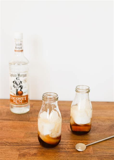white russian  rum cocktail recipe streamteam