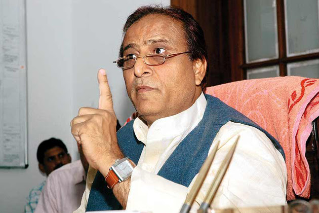 Azam attacks RSS, says Mahatma Gandhi