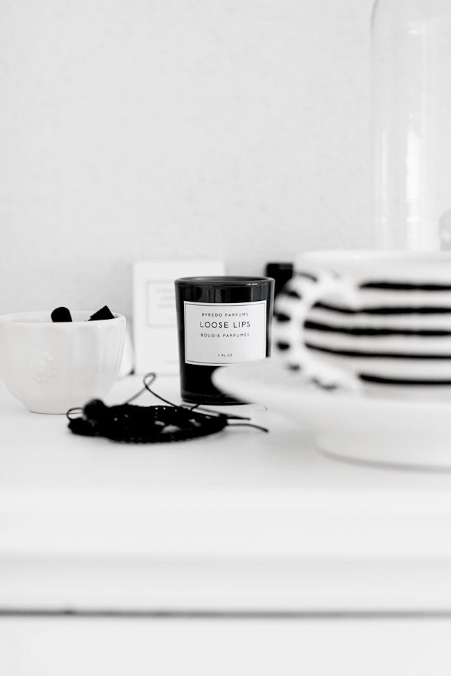 LE FASHION BLOG HOME DECOR INSPIRATION MIJA THE SUPER ORDINARY SWEDISH INTERIOR DESIGN BLOGGER BLACK AND WHITE FASHION RELATED DETAILS BLACK WHITE STRIPE TEA CUP BYREDO PARFUM LOOSE LIPS CANDLE LITTLE CUPS 9 photo LEFASHIONBLOGHOMEDECORINSPIRATIONMIJATHESUPERORDINARY9.jpg