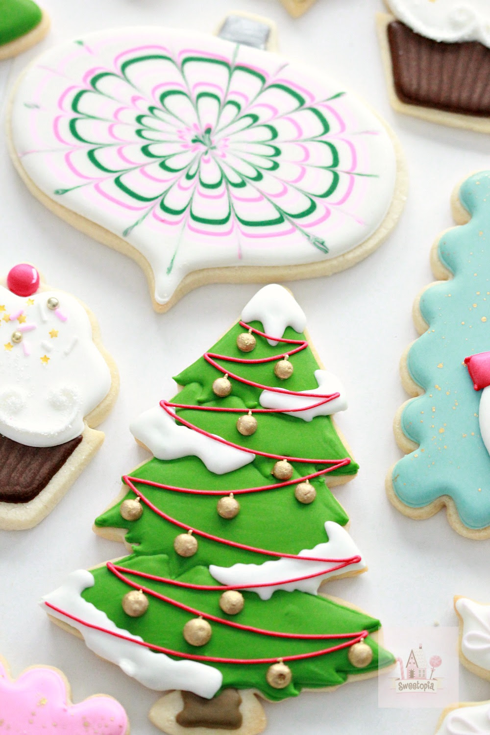 Royal Icing Cookie Decorating Tips | Sweetopia
