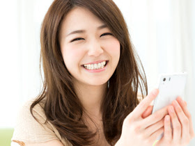 成人女性 きれいな 歯並びや健やかな笑顔は何より魅力的です 当院が選ばれる理由 年齢に合わせた矯正治療 守口市の歯医者 歯科 矯正歯科なら守口つだ矯正歯科 歯科