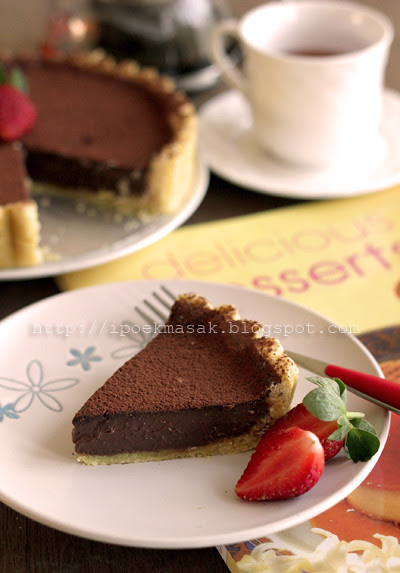 Rich Chocolate Taart