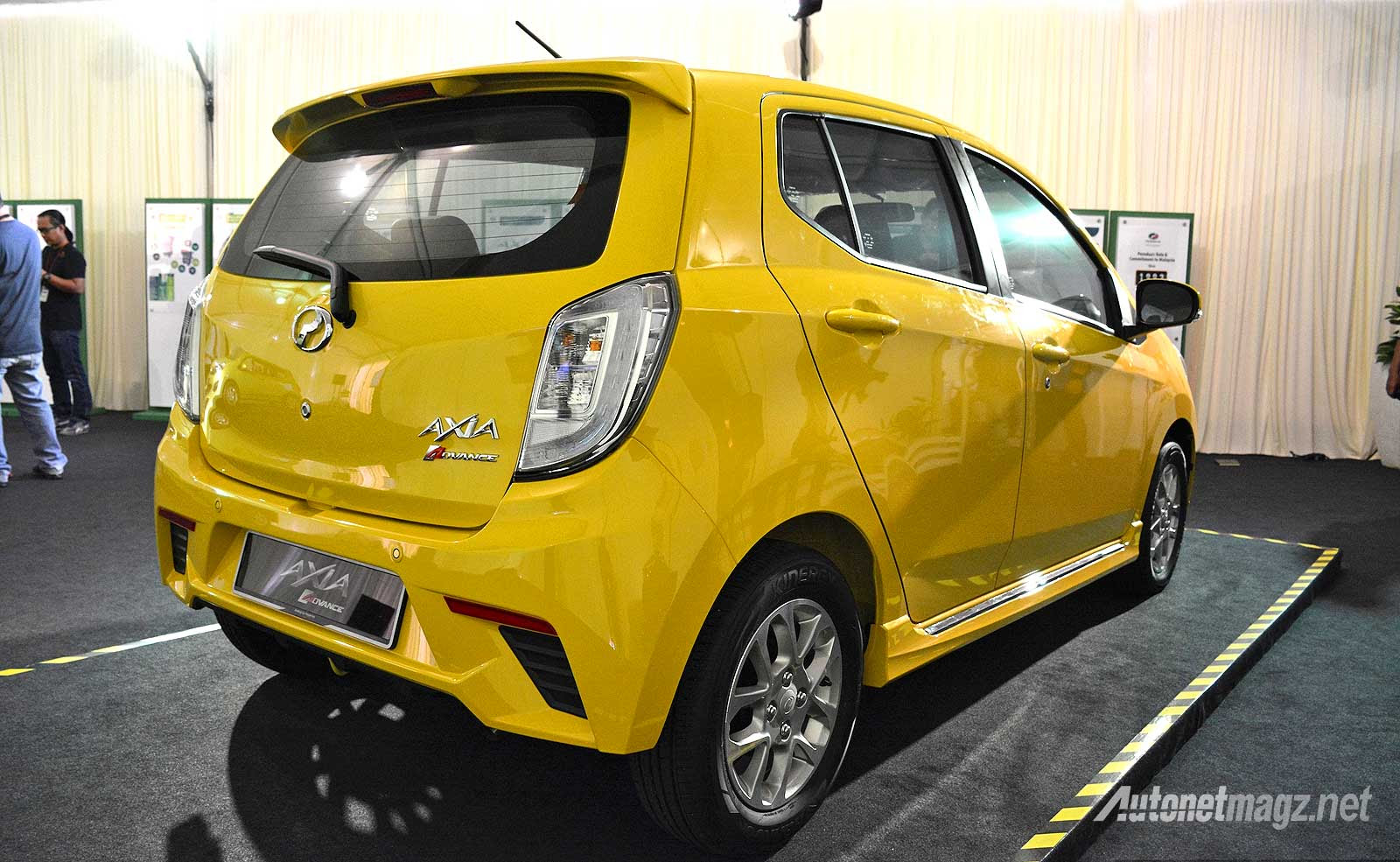 82 Modifikasi Mobil Avanza Kuning Metalik 2018 Modifikasi Mobil Avanza