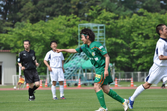 最近の試合 東北社会人サッカーリーグ 試合日時 11 06 12 日 13 00 会場 南郷陸上競技場 ヴァンラーレ八戸fc 終了 Tdk親和会 4 2 前半 0 0 2 後半 0 岩崎大輔 2 高山裕大 新井山祥智 得点者 アシスト 交代 警告 退場 Name No Pos 先発
