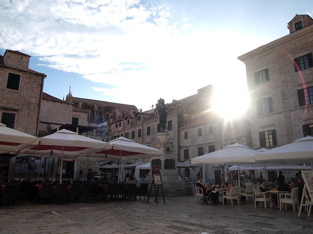 P9195325gunduliceva poljana關多利切夫廣場