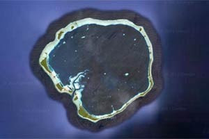 Imagem de satélite mostra o atol de Ebon, nas Ilhas Marshall (Foto: Reprodução/Google)