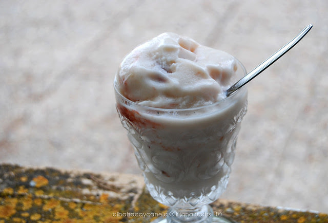 Buttermilk lemon ice cream