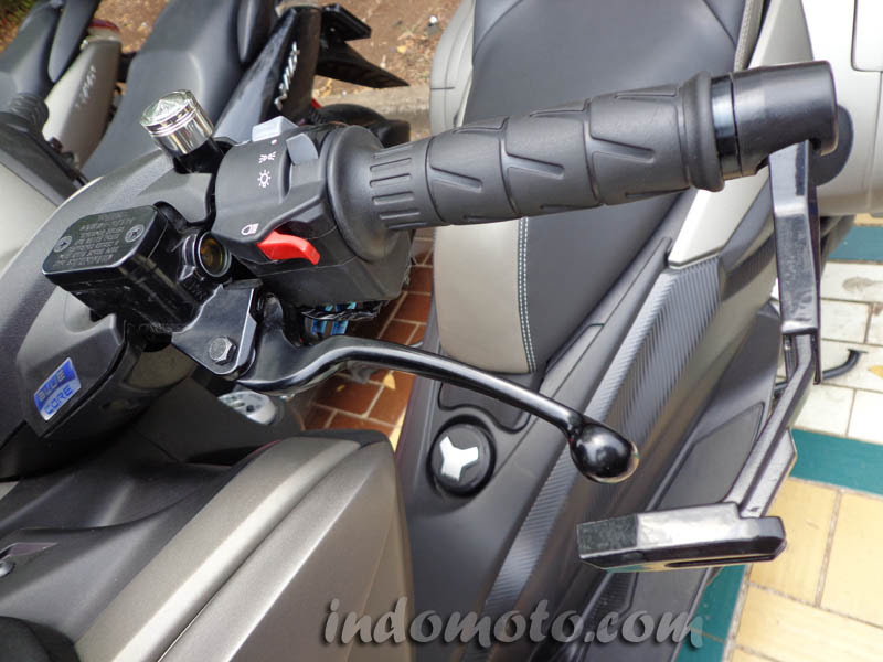 Modifikasi Yamaha NMax Ini Keren Banget Modifikasi Yamaha NMax Ini Keren Banget