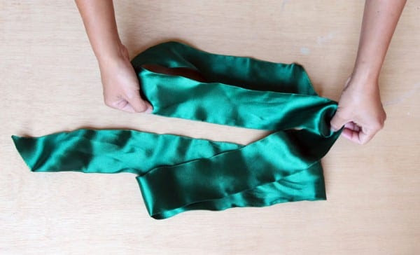 DIY Christmas Swag Apieceofrainbowblog Tutorial (4)