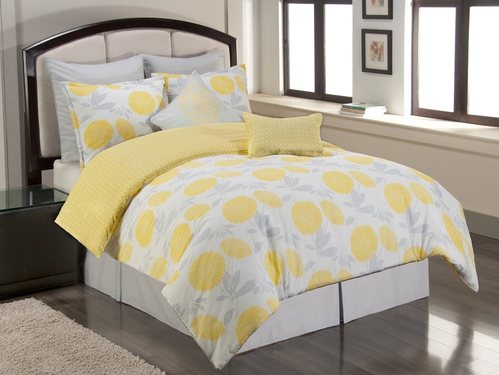 What She Likes: Comforters and Bedding Sets