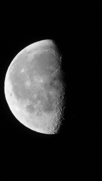 Iphone壁紙 半月 1 写真共有サイト フォト蔵