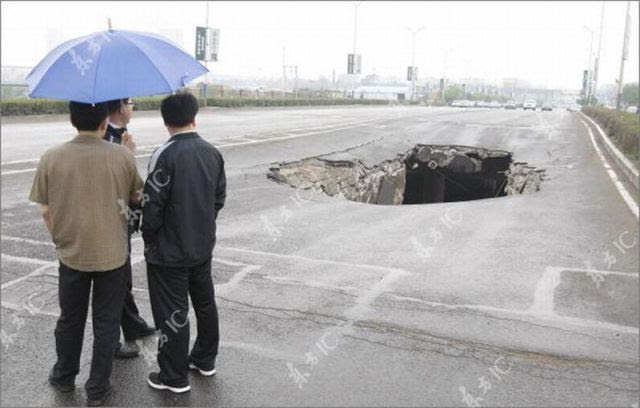 Chinese Bridge Collapse