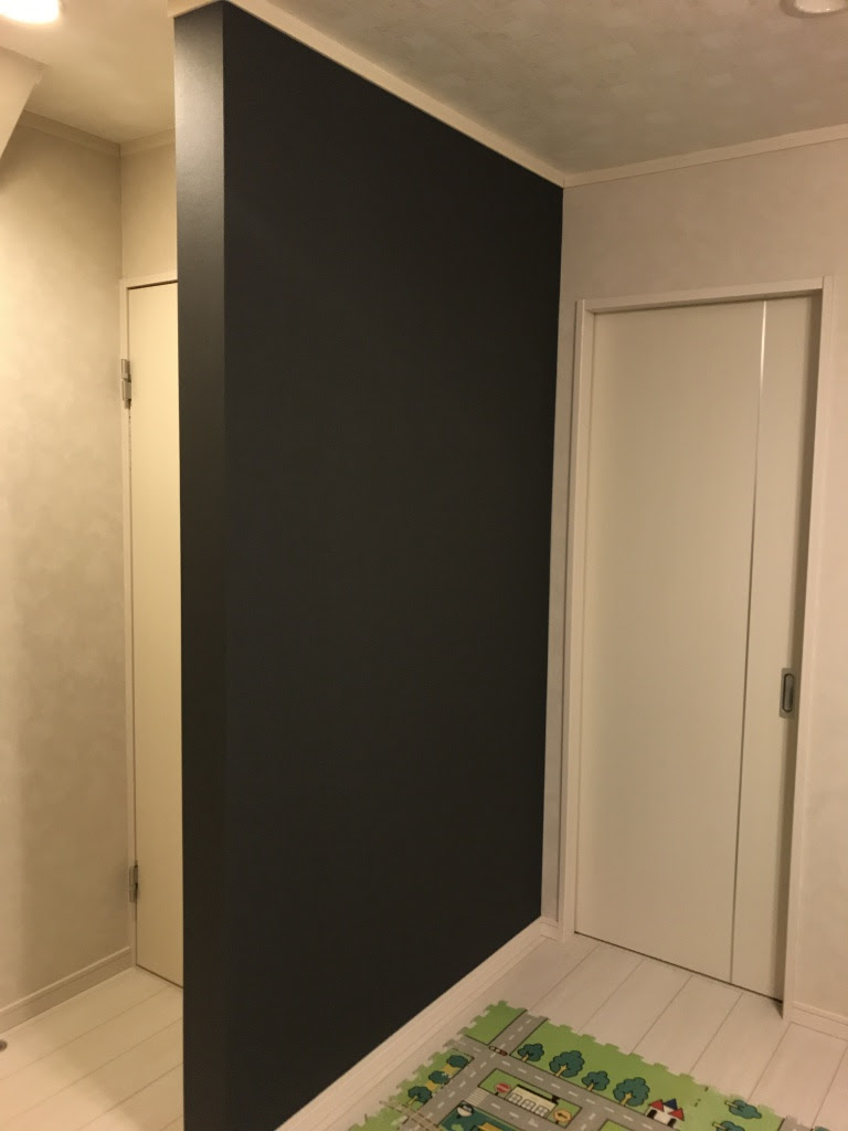 サンゲツ黒板クロス クロス床張替えトイレ工事なら川崎市宮前区のアースインテリア