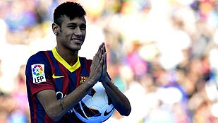 Ver vídeo  'Neymar pisa el Camp Nou por primera vez en su presentación'