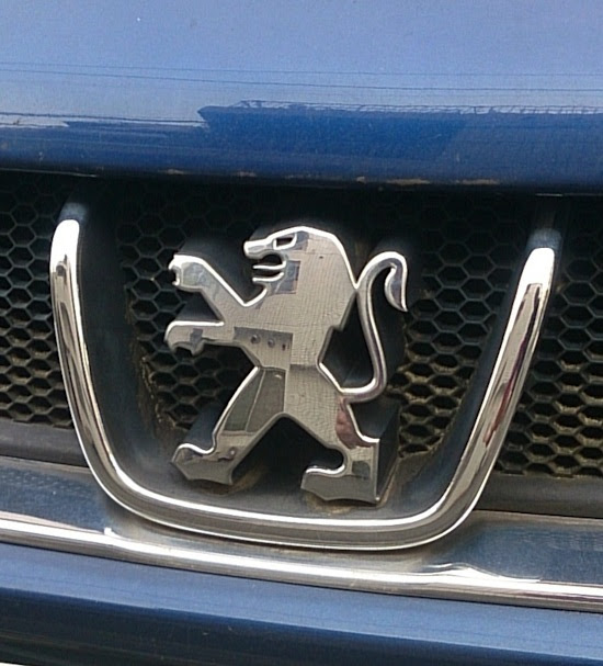 外国車の美しいエンブレム それはきわめて紋章的 Transtyle Jp アネックス ファッション ポップカルチャーの総合サイト