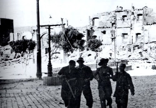 Milicianos comunistas en Zocodover