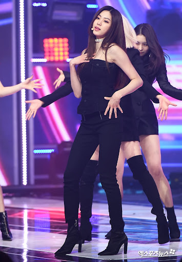 Jang Wonyoung Height In Feet, Why Is Jang Wonyoung So Tall Quora