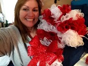 Simak New way to make Dollar Tree candy cane wreaths without wire frame, kontroversial!