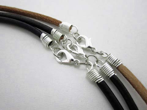 金具付き革紐ネックレス ハンドメイド Pron