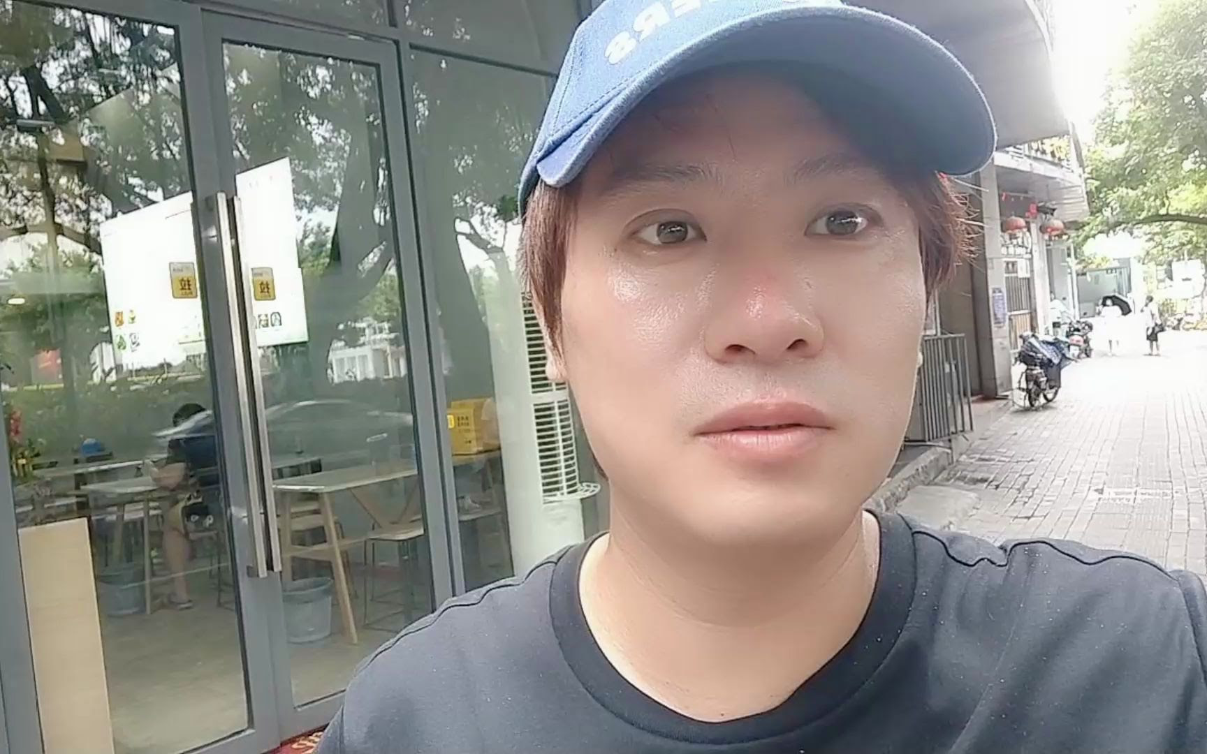 福州吃日式拉面 38块 逛古玩城 穿珠子 哔哩哔哩 つロ干杯 Bilibili