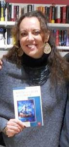 Alla Mondadori si parla di poesia e viaggi con Alessandra Dagostini