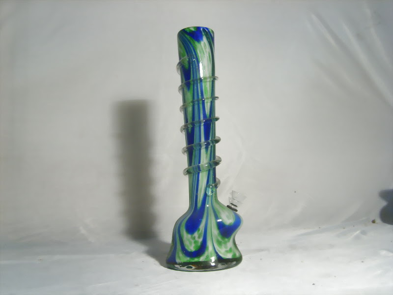 glass bongs Homemade Water Bottle Bong | 800 x 600