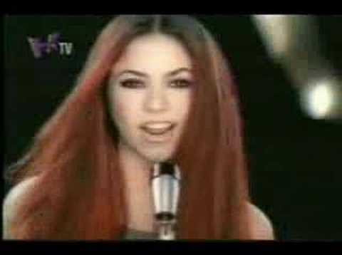 estoy aqui by shakira. Shakira Estoy Aqui Legendado