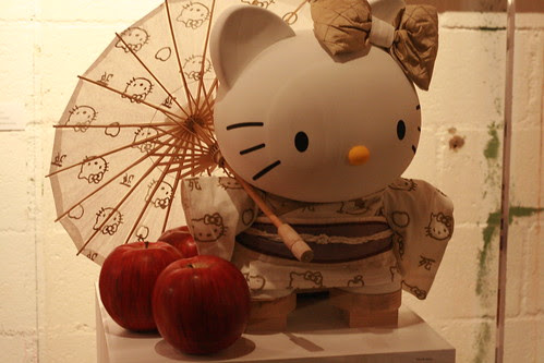 Hello Kitty Art Show. Hello Kitty Art Show - Hello