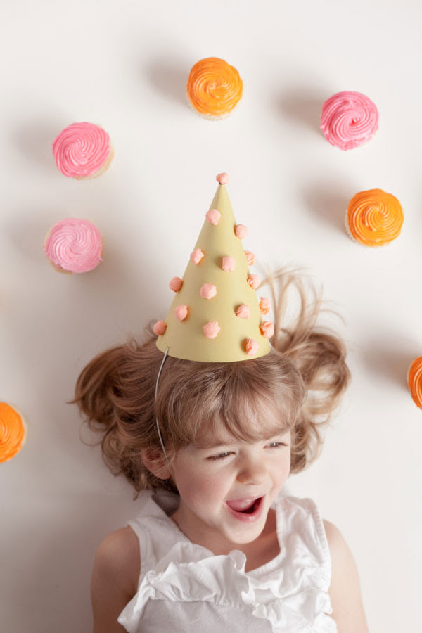 Paper Pom Pom Party Hats DIY Paper Pom Pom Party Hats DIY
