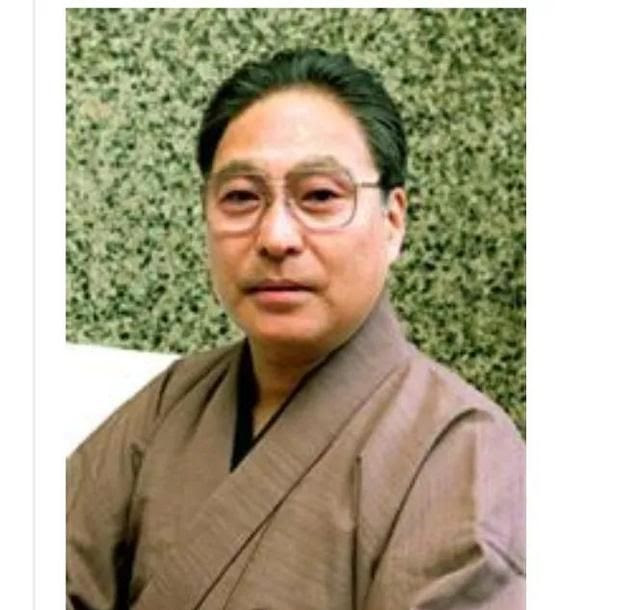 父亲抛下年仅一岁的他去找大自己16岁的初恋 香川照之的人生往事