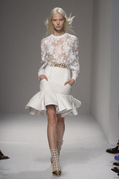 Balmain | Paris | Verão 2014 - Vogue | Verão 2014
