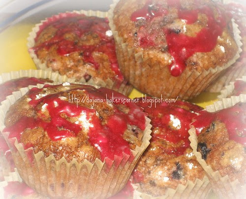 Wild berries muffins