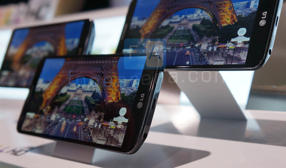 lg-g2-facebook