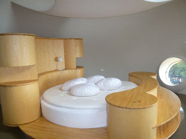 Dome Houses to Protect You from the Dark Future