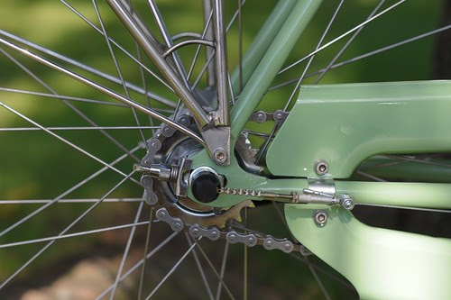 Bella Ciao Superba, Fork Ends