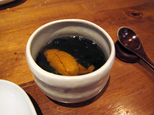 uni and wakame soup