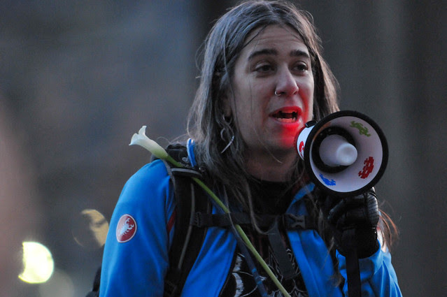 St Johns Bridge protest ride-13.jpg