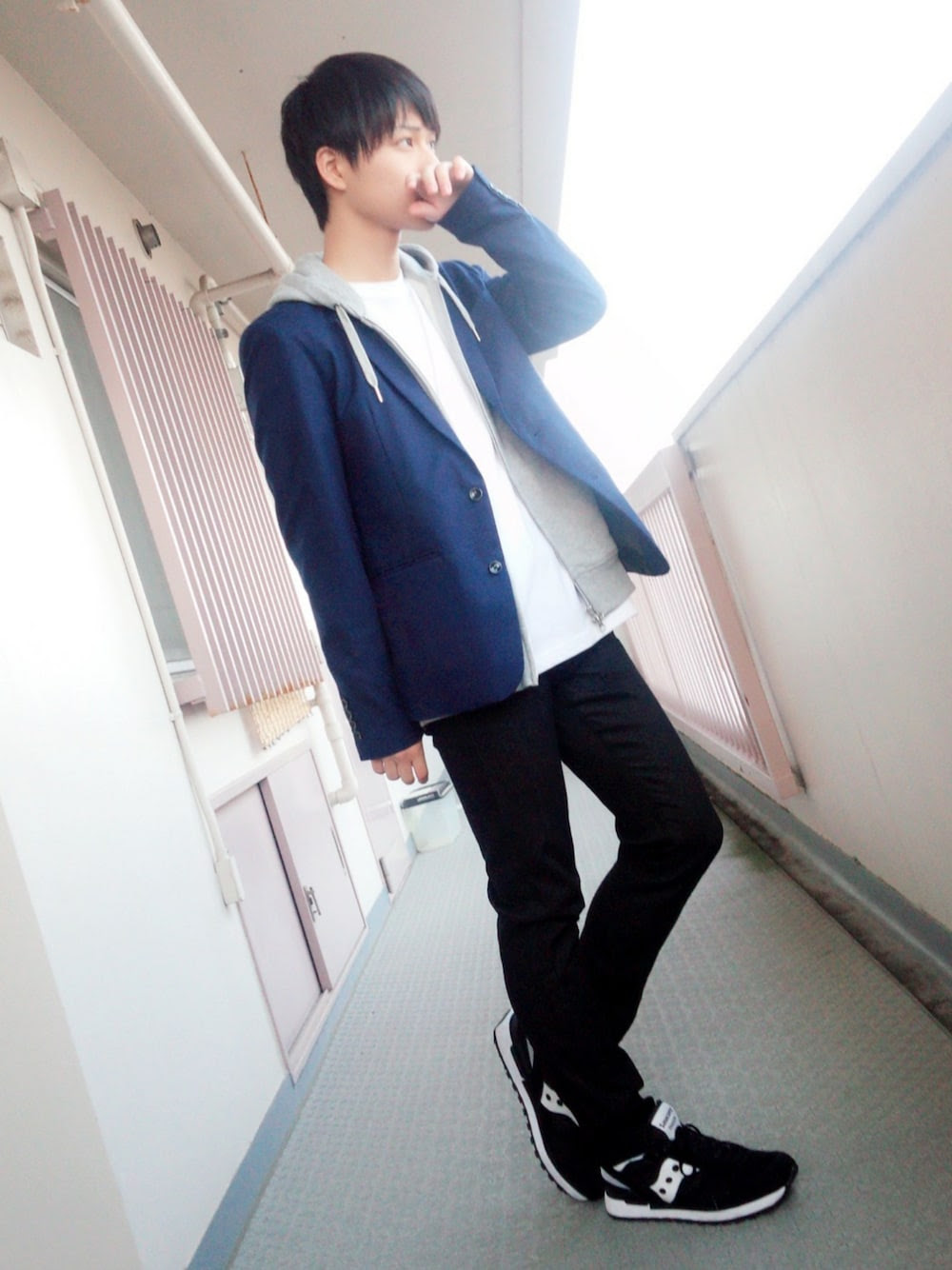 テーラードジャケットで作るおすすめ着こなしコーデ 春が着た Boy ボーイ モテない男子のためのモテメディア