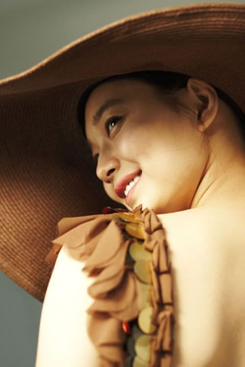 Shin_Min_Ah_005