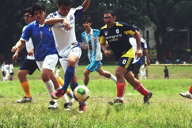 Blue VS White