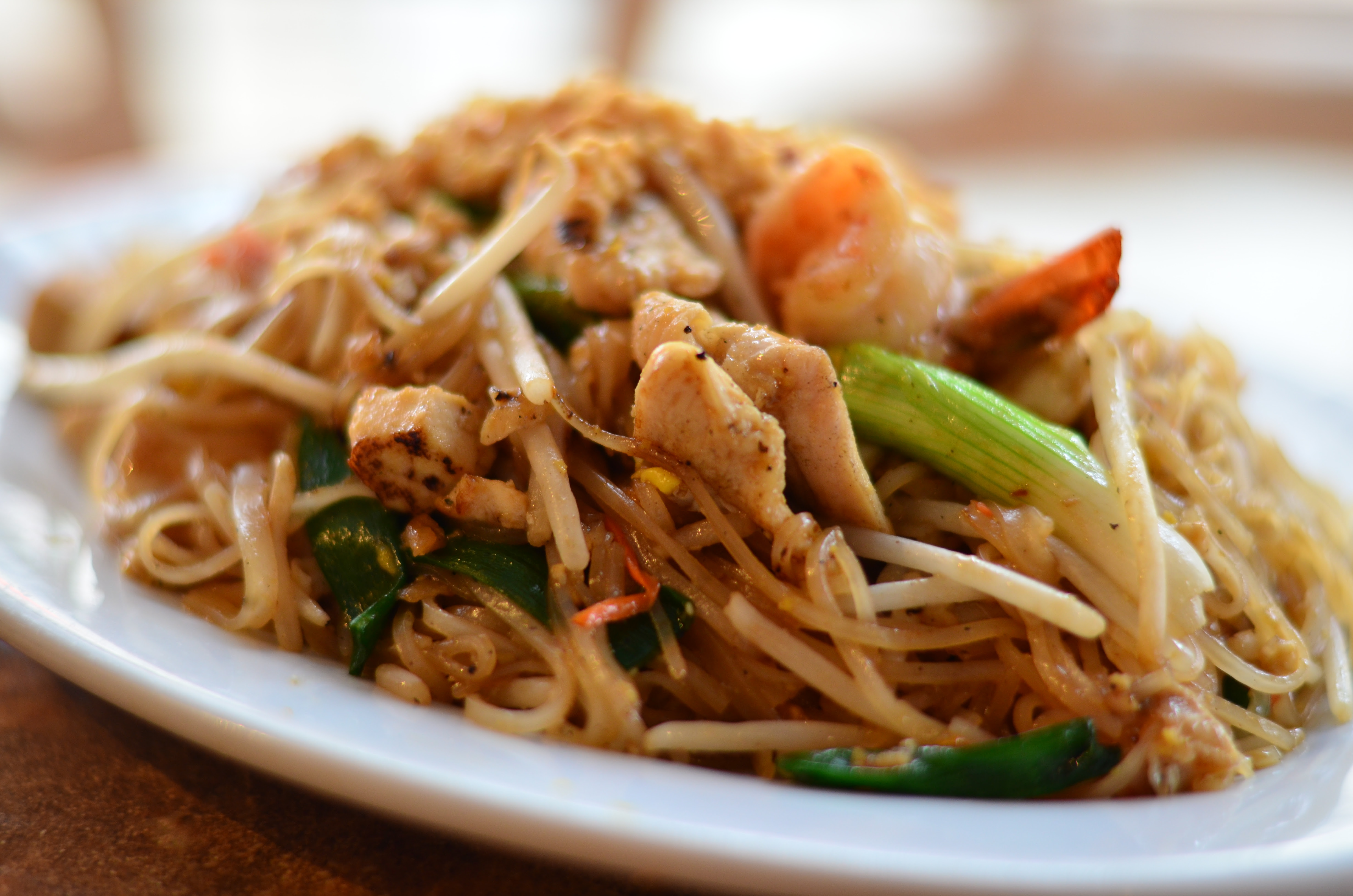 pad thai | Om Nom Culture