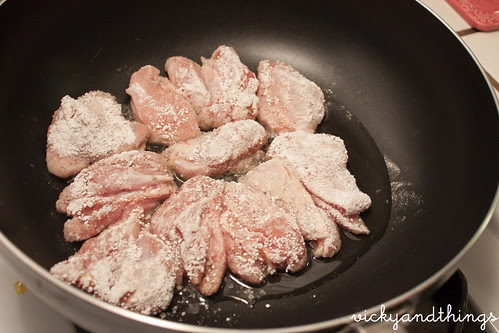 Easy fried chicken leg meat