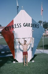 cypressgardenshangglider